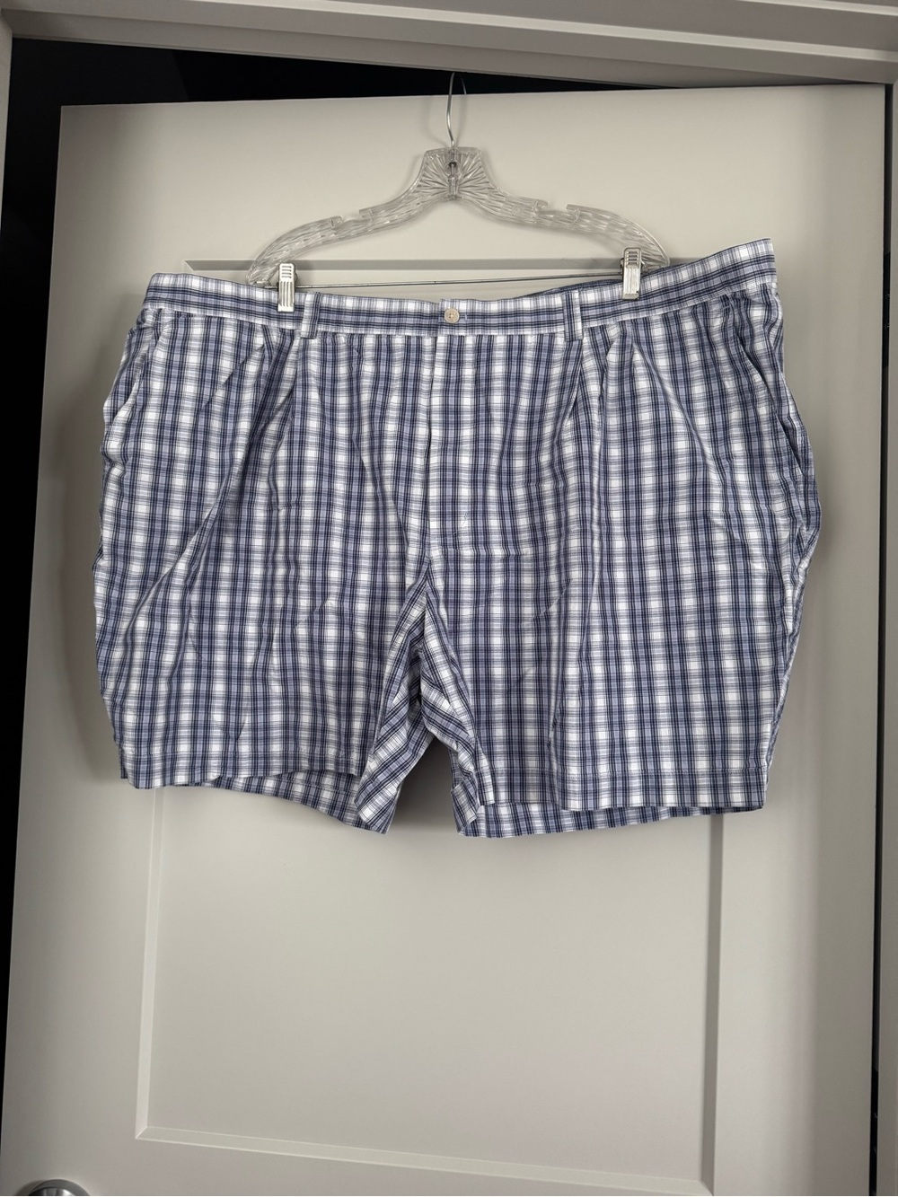 Cutter & Buck Blue Plaid Flat Front Men's Shorts